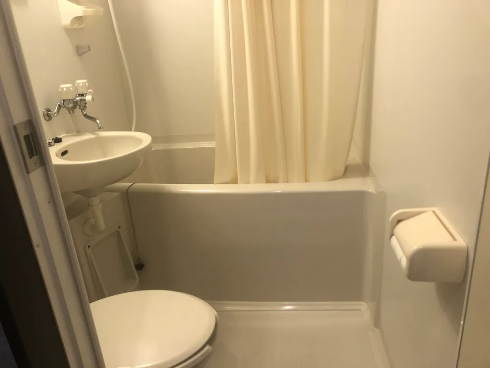 Apollo Properties Osaka fully furnished apartments in downtown Osaka for expats and visitors to Japan at Namba station