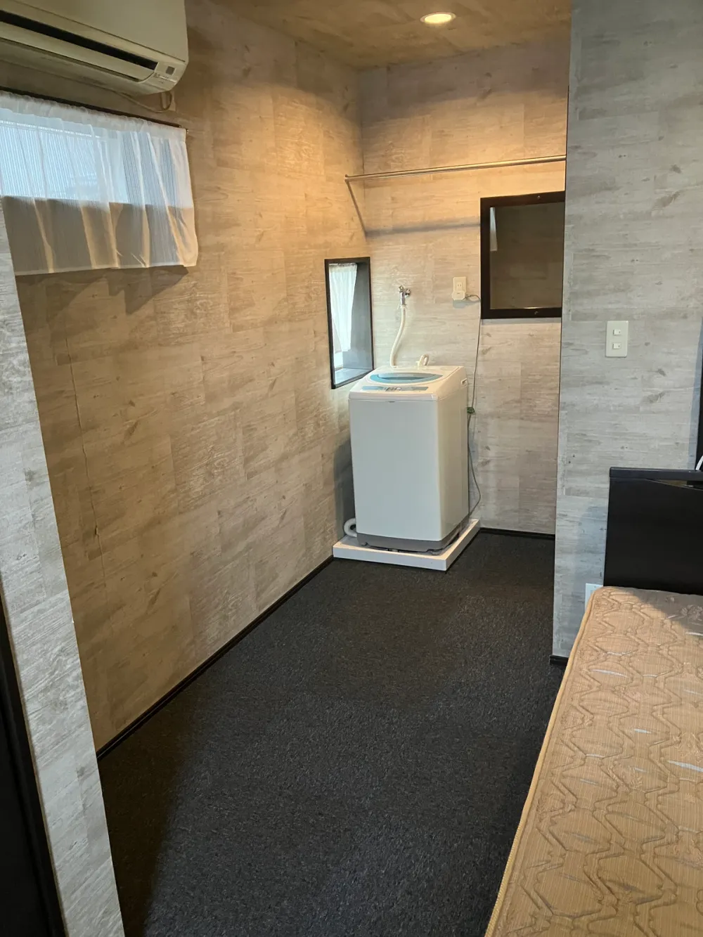 Apollo Properties Osaka fully furnished apartments in downtown Osaka for expats and visitors to Japan at Namba station