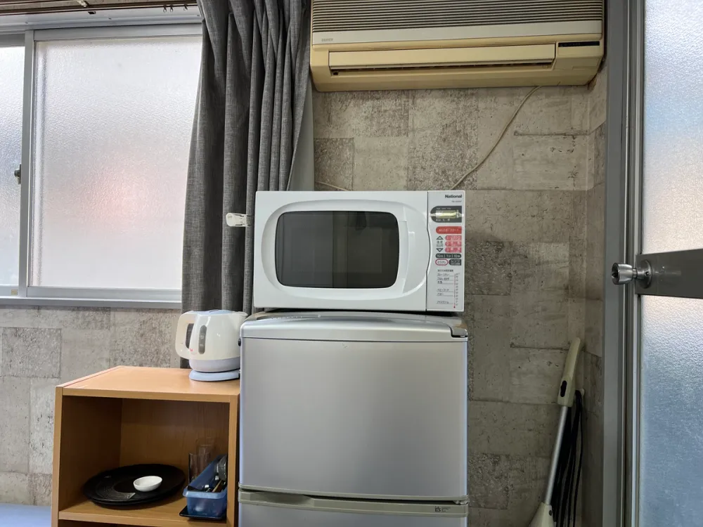 Osaka city at Abeno station and Tennoji station furnished 1 room private apartment for foreigners (kitchen appliances)