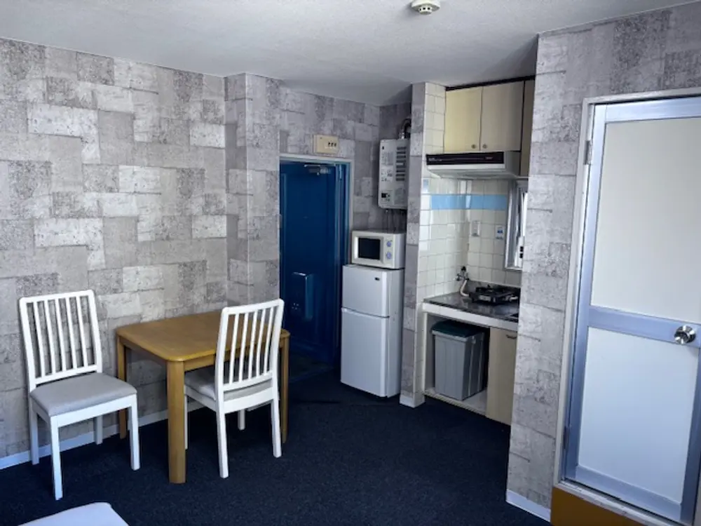 private apartment near DAIKOKUCHO/ IMAMIYA  station Osaka for expats/ foreigner friendly monthly furnished apartments