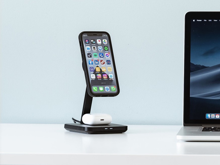 Energize Your Workspace: Desk Chargers That Spark Joy