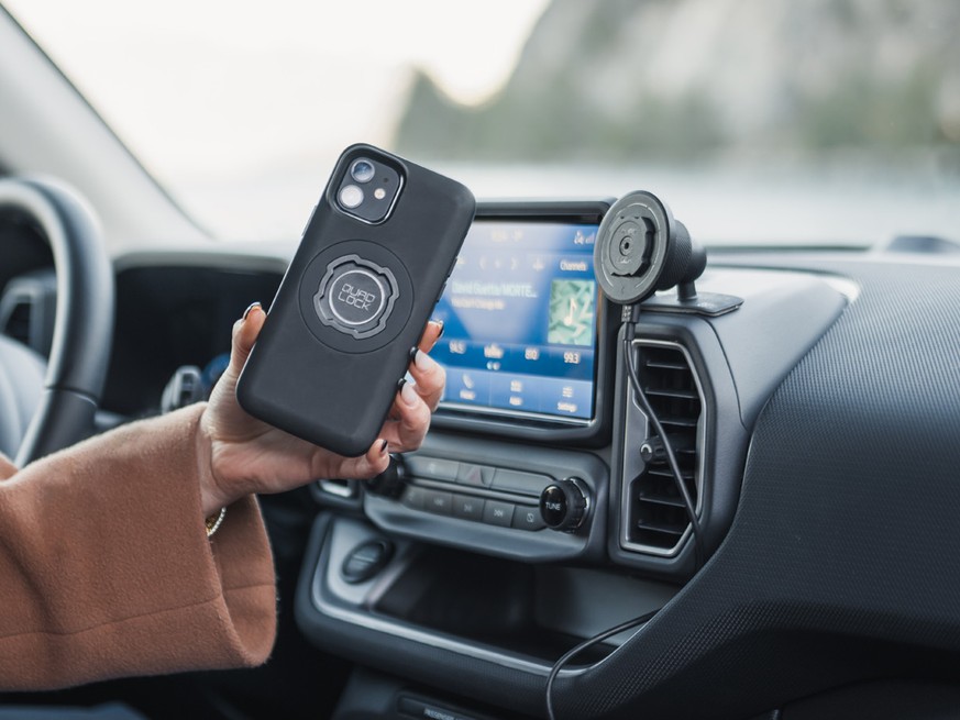 Dashboard Mounts That Will Make You Rethink Your Road Trip Essentials