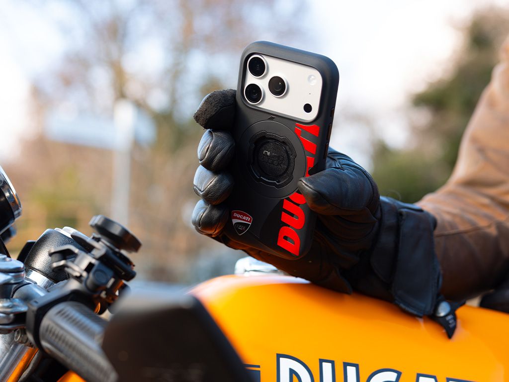 Quad Lock iPhone 16 Ducati 限定ケース ガラスフィルム MAG Cases - Ducati Corse Edition - Quad Lock® USA - Official Store