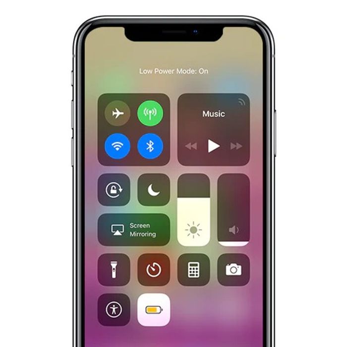 iPhone 13 sắp tới sẽ mang đến cho người dùng nhiều cải tiến mới mẻ, không chỉ ở ngoại hình mà còn ở tính năng. Giờ đây, đóng ứng dụng trên iPhone 13 trở nên dễ dàng hơn bao giờ hết, giúp bạn quản lý và tối ưu hóa các ứng dụng một cách hiệu quả. 