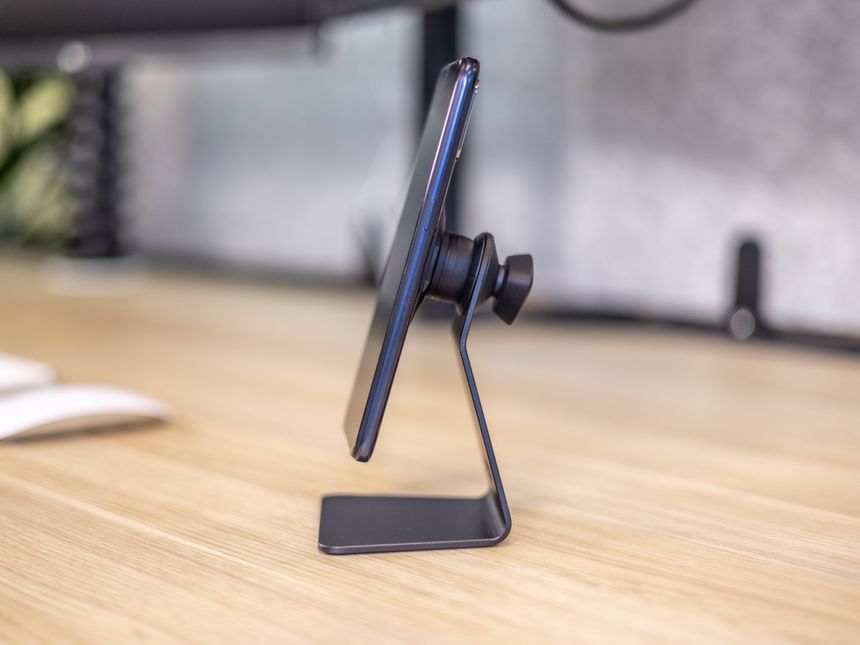 Desk Kits - iPhone - Quad Lock® UK - Official Store