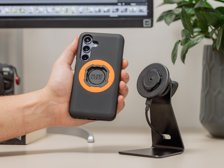 Quad Lock Case Wireless Charging Car/Desk Wireless Charging Head