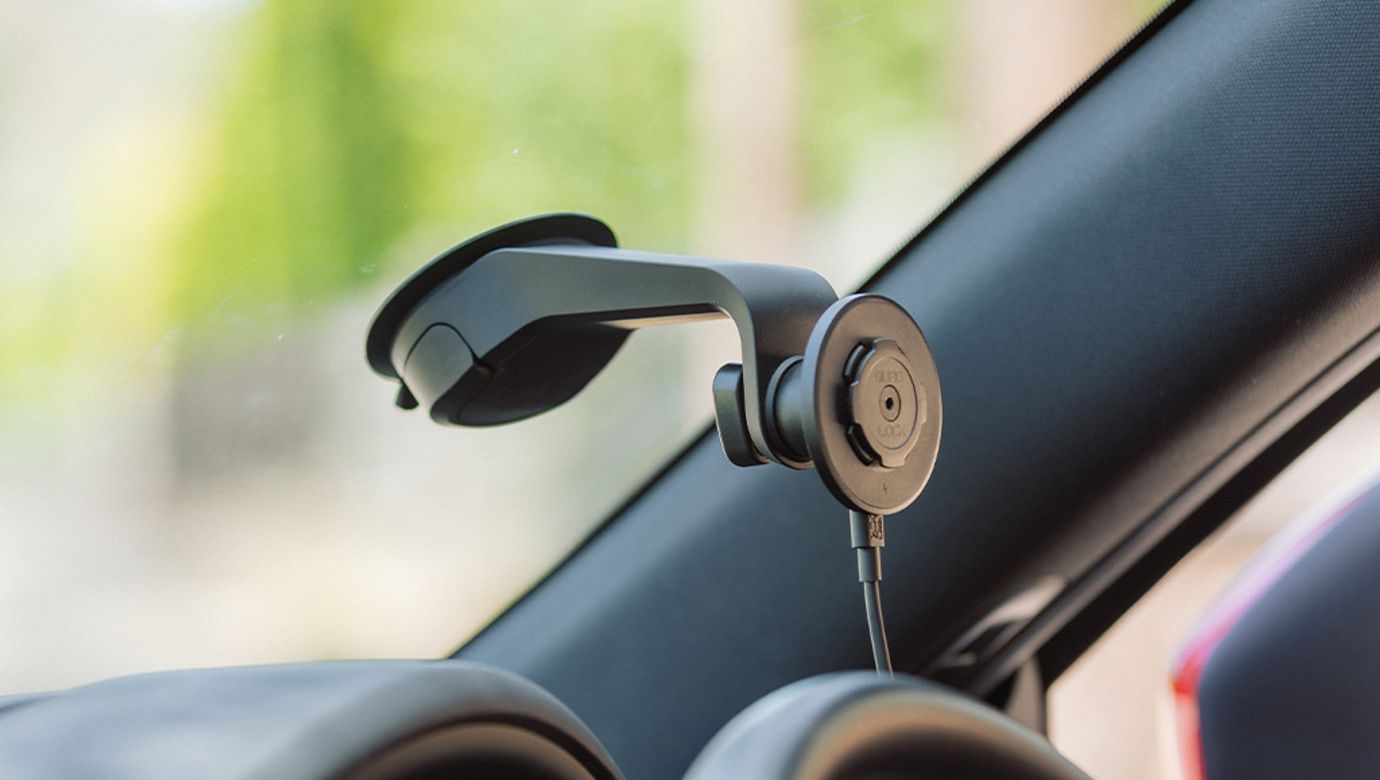 How To Charge Phone With Mount On Driver Side Windshield? Easy Guide