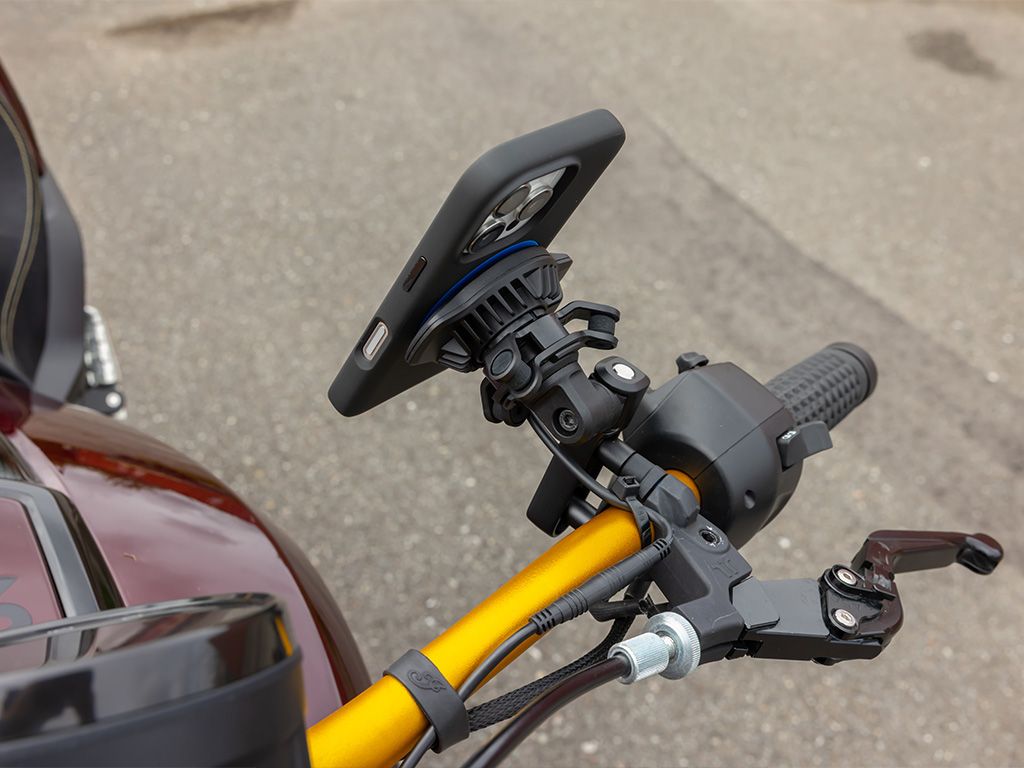 Motorcycle Brake/Clutch Mount Quad Lock® Europe Official Store