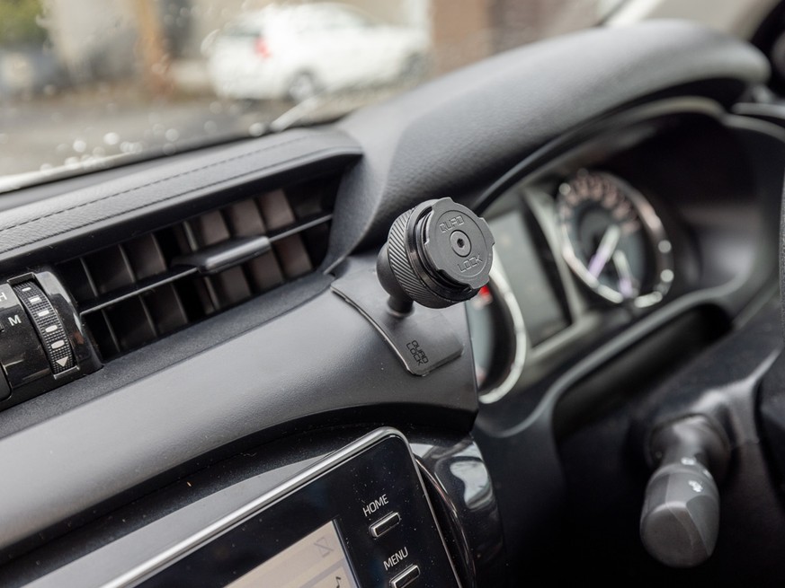 Car Adhesive Dash/Console Mount Quad Lock® Asia Official Store