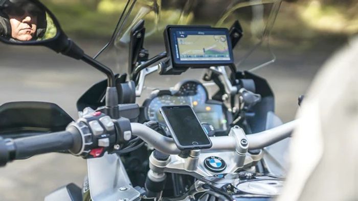 For BMW R1250GS ADV Wireless Charge Mobile Phone Navigation Bracket R 1250  GS R1250 GS Motorcycle Wireless Charging R1200GS ADV