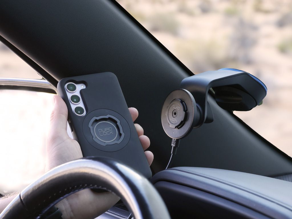QUAD LOCK Car Suction Windscreen, #review of the best smartphone car mount