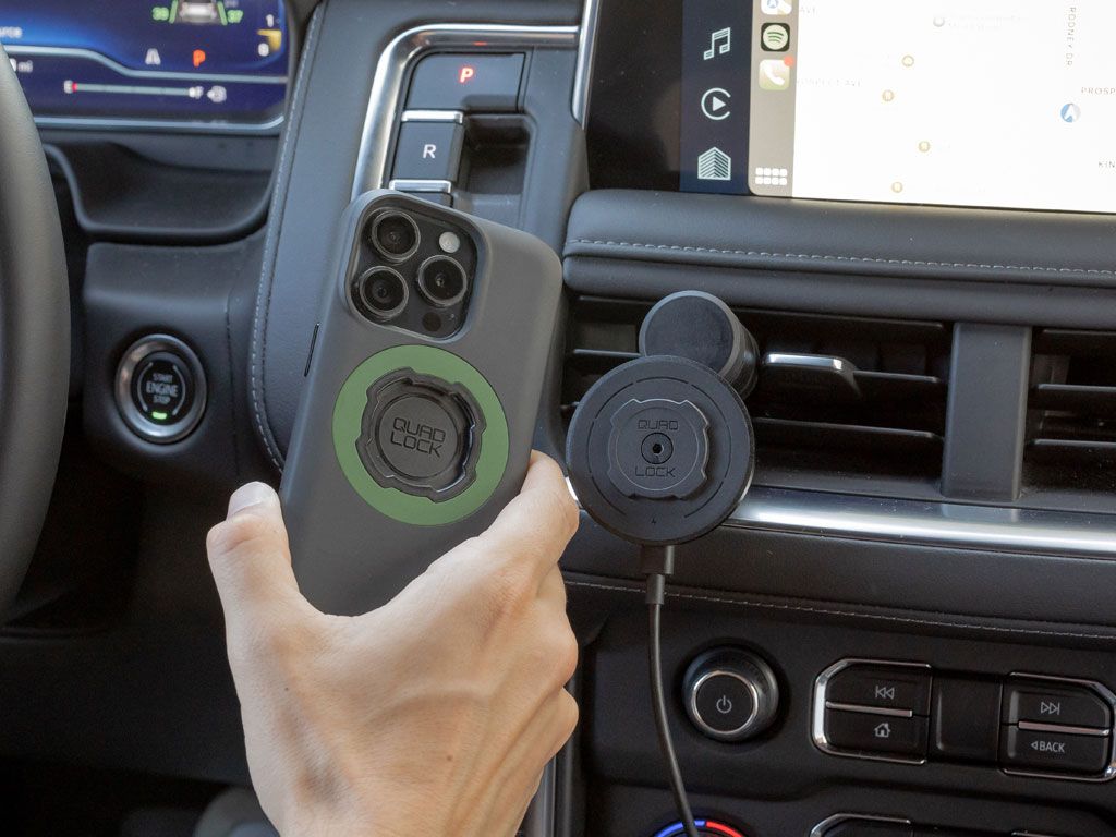 Magsafe Car Mount Quad Lock Vent Car Phone Holder Kit With MAG
