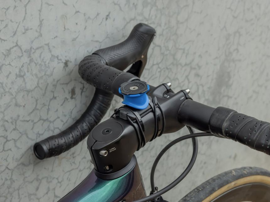 Quad Lock Has Two New Phone Mounts For Bikes With Limited Bar Space