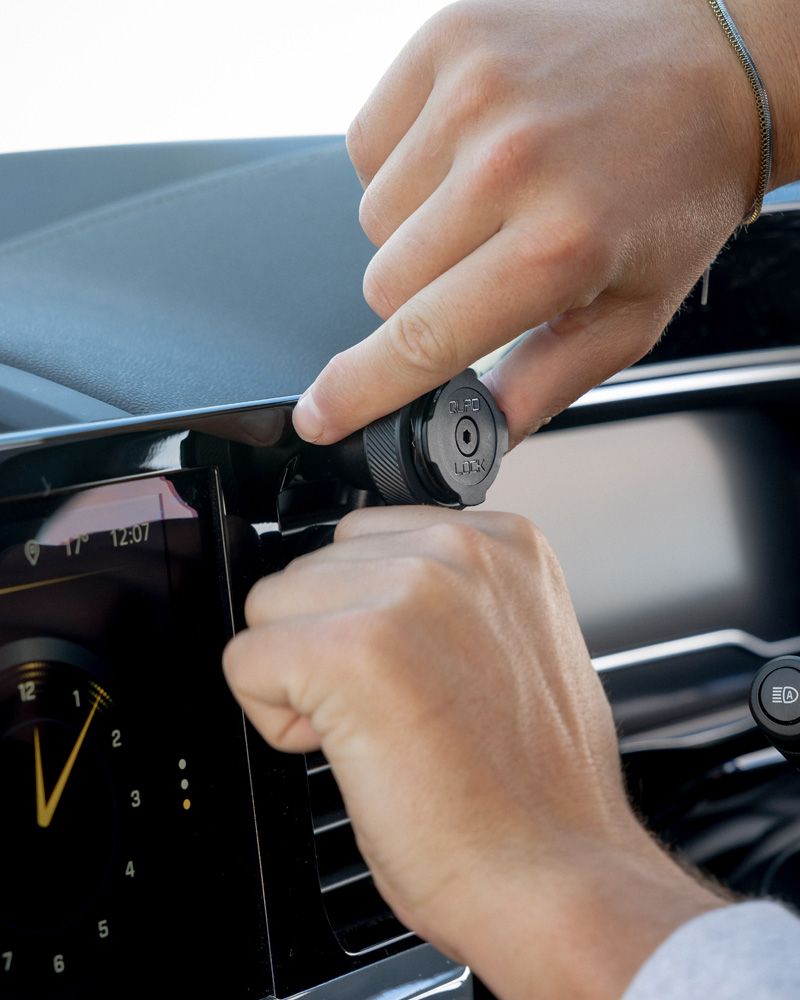 Xssive Air Vent Car Holder XSS-CH109 – Dana Phone Center