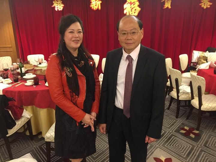 2017-获前香港警务处处长曾伟雄支持青年教育项目