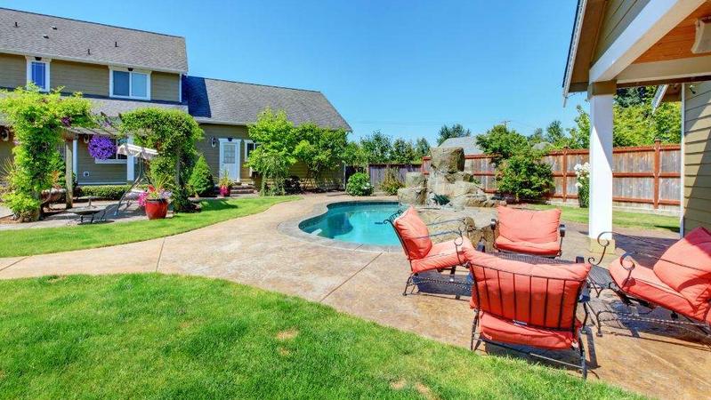 Top Tips on Designing an Outdoor Space for Entertaining