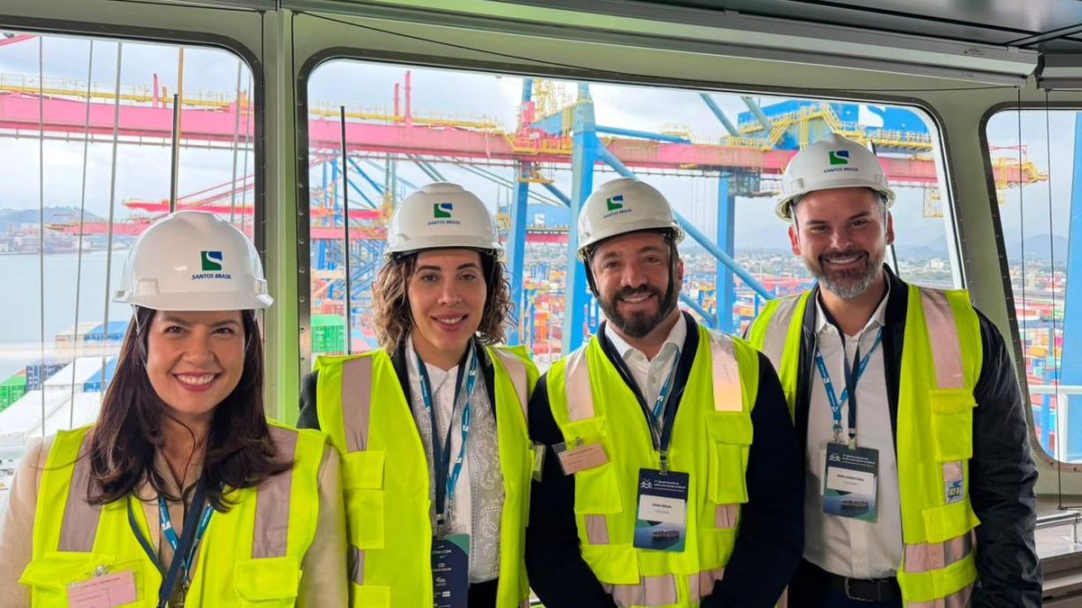 FTrade acompanha 1° abastecimento de navio porta-contêineres com etanol no Brasil