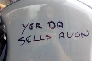 Yer Da Sells Tr-Avon