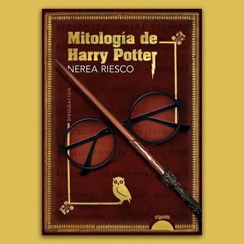 La portada de un libro titulado "Mitología de Harry Potter" de Nerea Riesco.