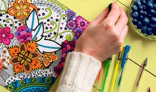 ¿Quieres divertirte y liberar estrés? Estos libros para colorear son perfectos para ti