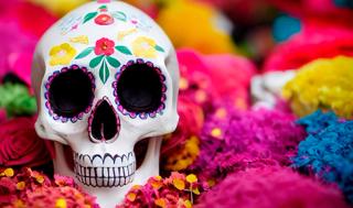 Calaveritas literarias para el Día de muertos: Historia, crítica social y tradición mexicana