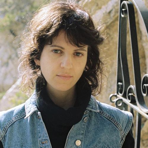 Retrato de la escritora Gabriela Escobar Dobrzalovski