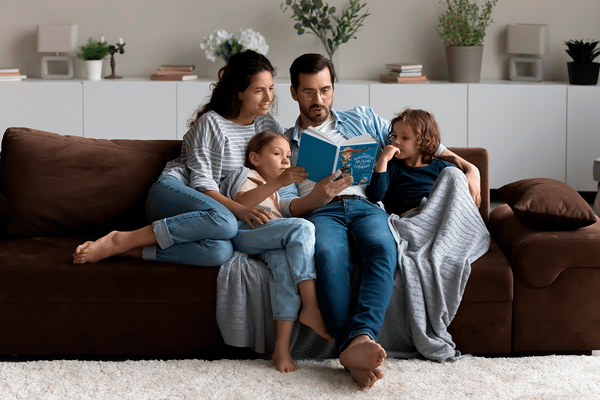 Los hijos imitan a los padres: ¿cómo generar buenos hábitos en ellos?