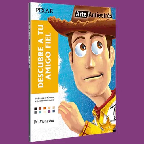 La portada de un libro de colorear de Pixar que muestra a Woody de Toy Story y tiene el título Arte Antiestrés.