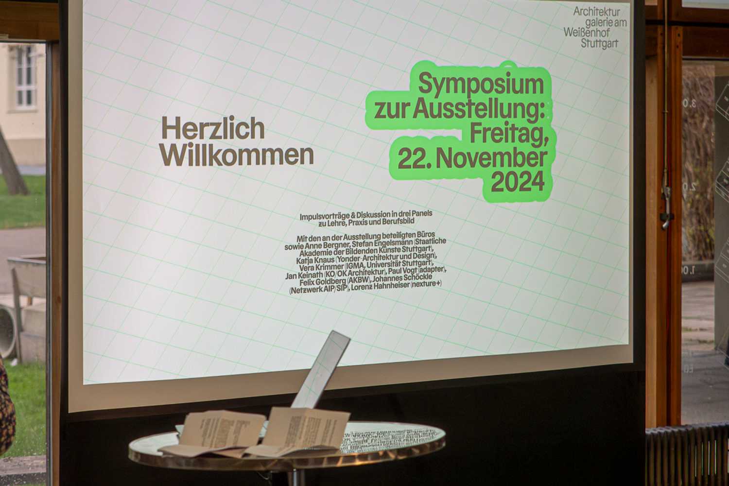 und jetzt - Akute Positionen junger Büros zu Architektur und Planung 