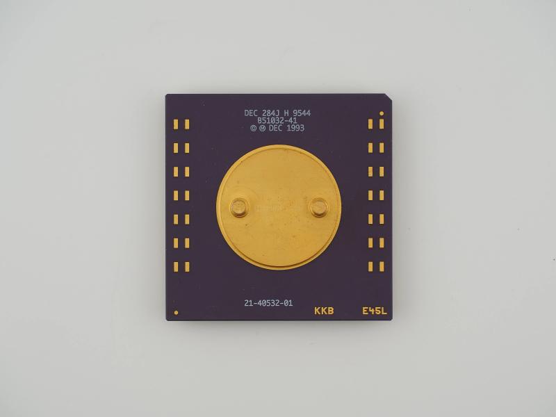 DEC Alpha 21064 (EV45)