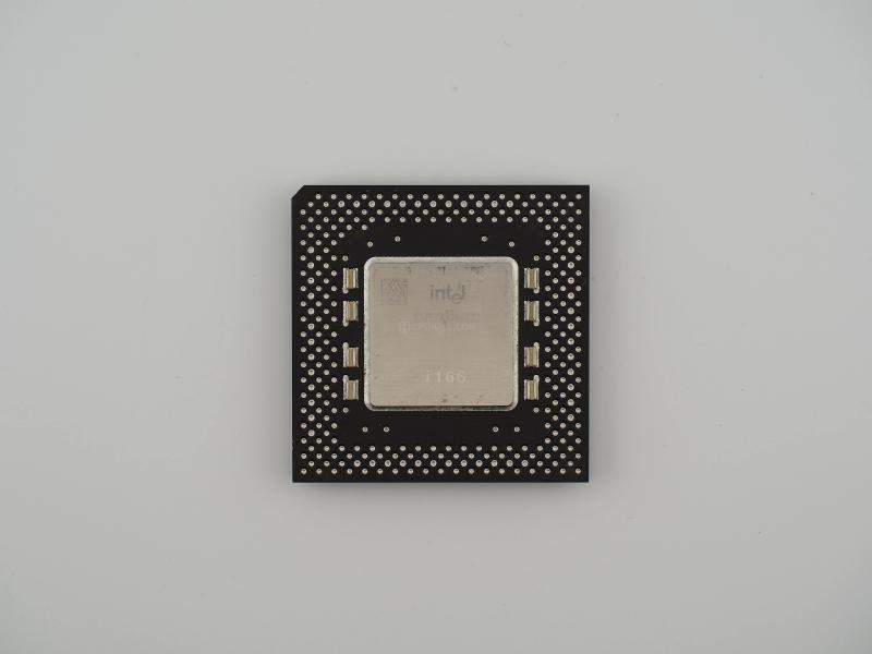 Intel Mobile Pentium 166