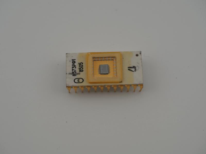 Russian KS573RF2 (2716 Clone)
