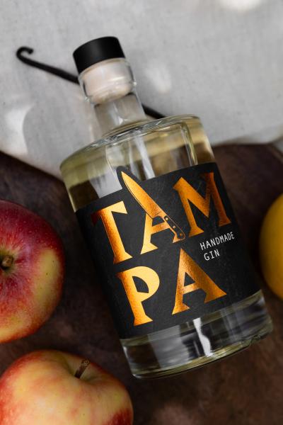 Edeka aus Solingen - eigener Tampa fruchtiger Gin