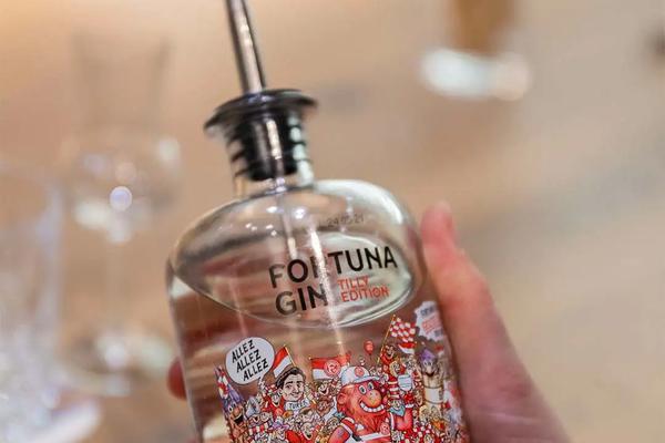 Wie entsteht ein guter Gin – Herstellung, Zutaten & Individualität