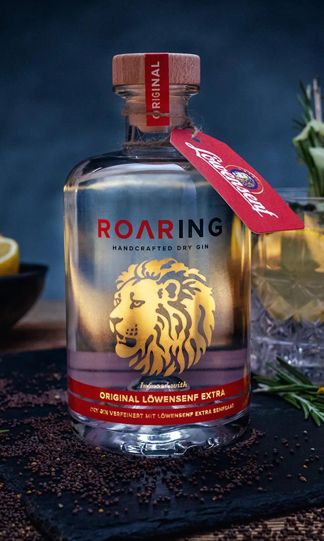 Löwensenf - Dry Senf Gin mit Kräutern, goldenes Etikett