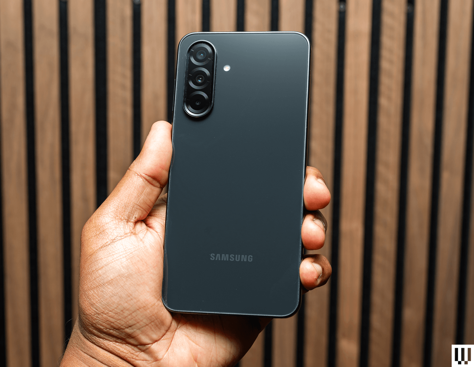 A Samsung phone: The Samsung Eletronics shares fell nearly 9% on Monday, wiping out gains from a record shareholder return plan announced just days earlier 