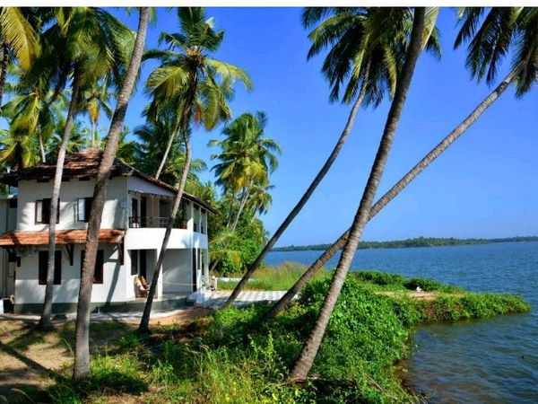 Kavvayi Beach House