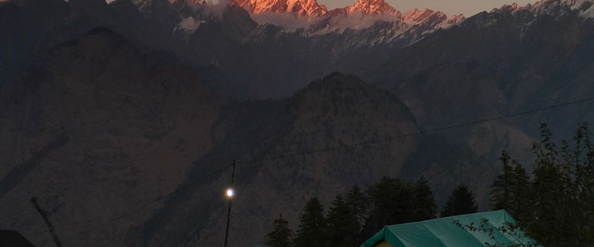 Auli: The Winter Wonderland