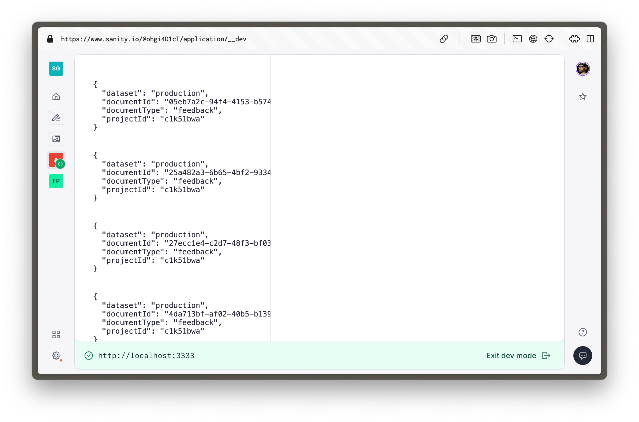 Application showing a list of JSON objects