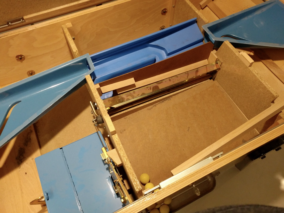 The inside of the Foosball table before the modifications The inside of the Foosball table before the modifications