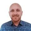 A portrait of Steve Parry