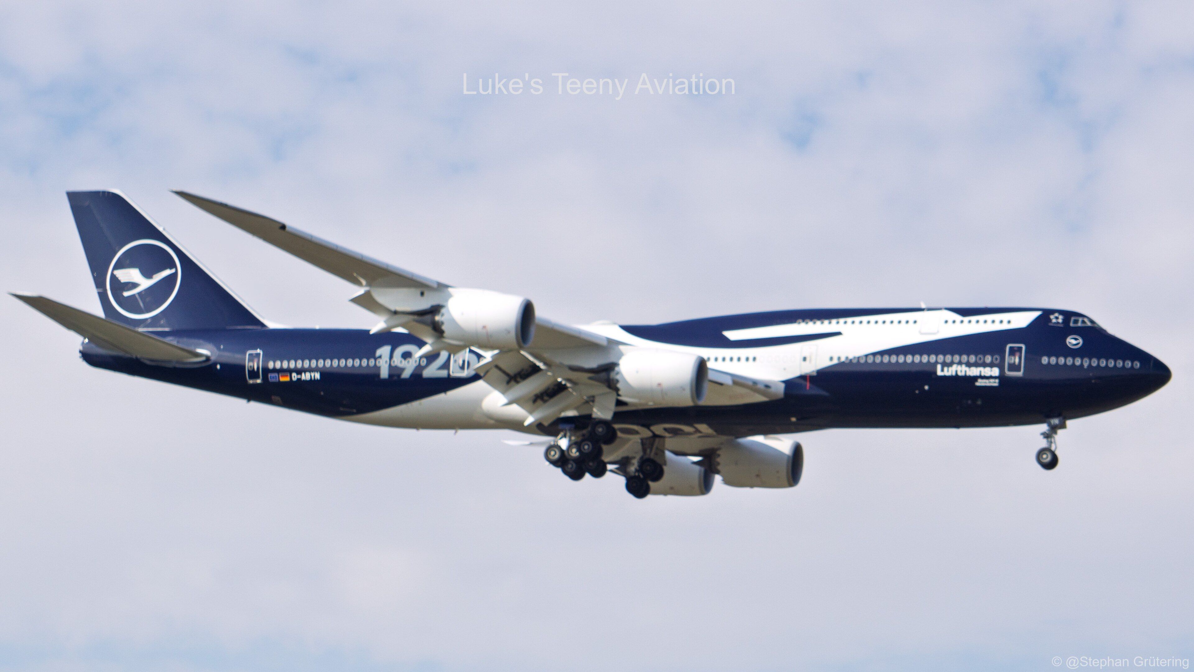 Flugzeug