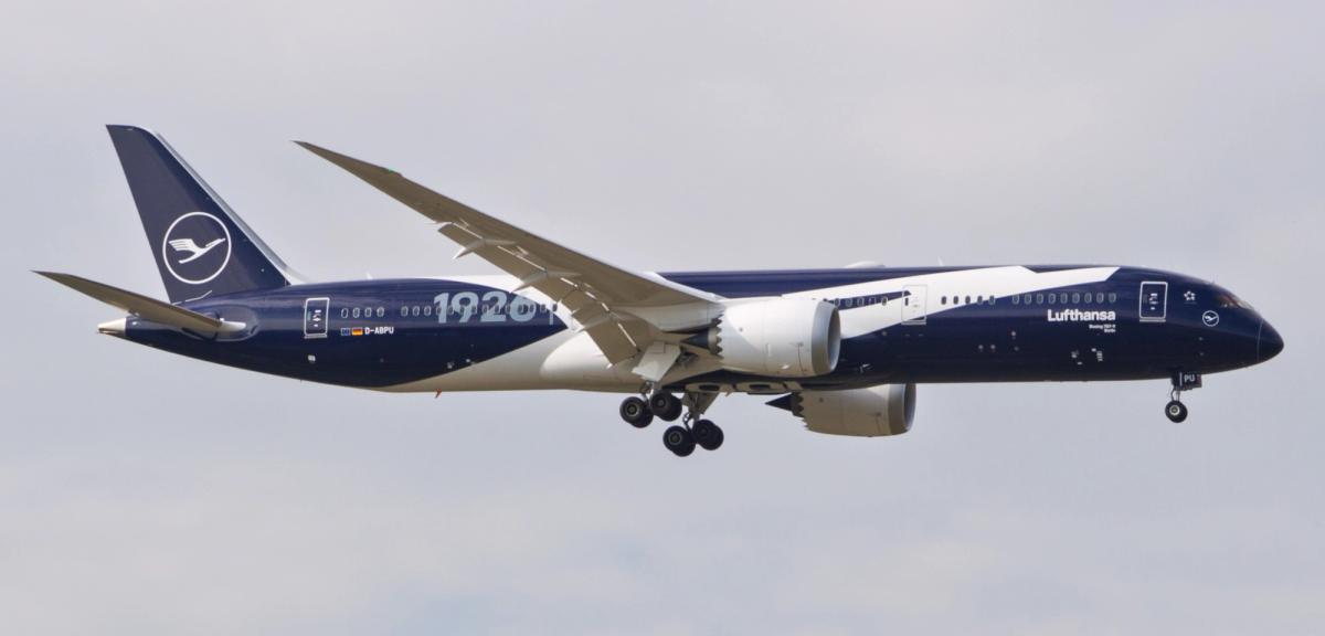 Flugzeug