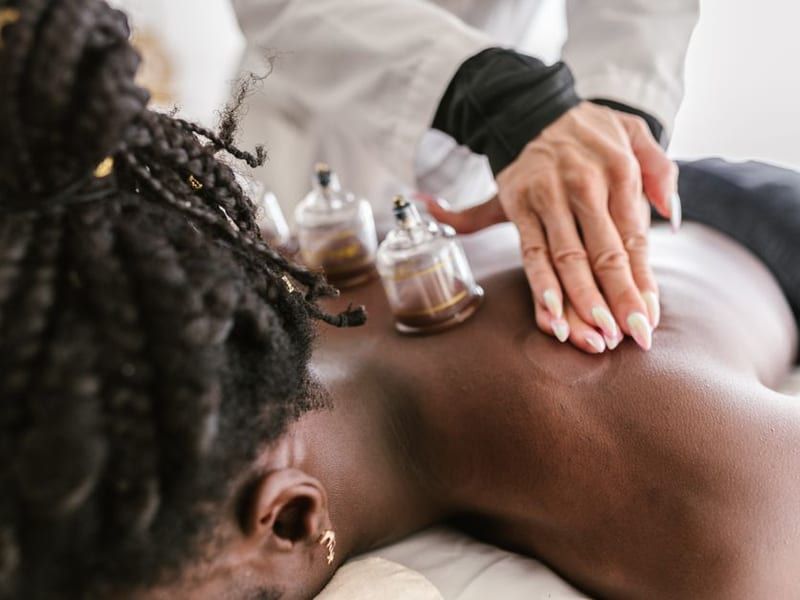 Massagem Relaxante com Ventosas