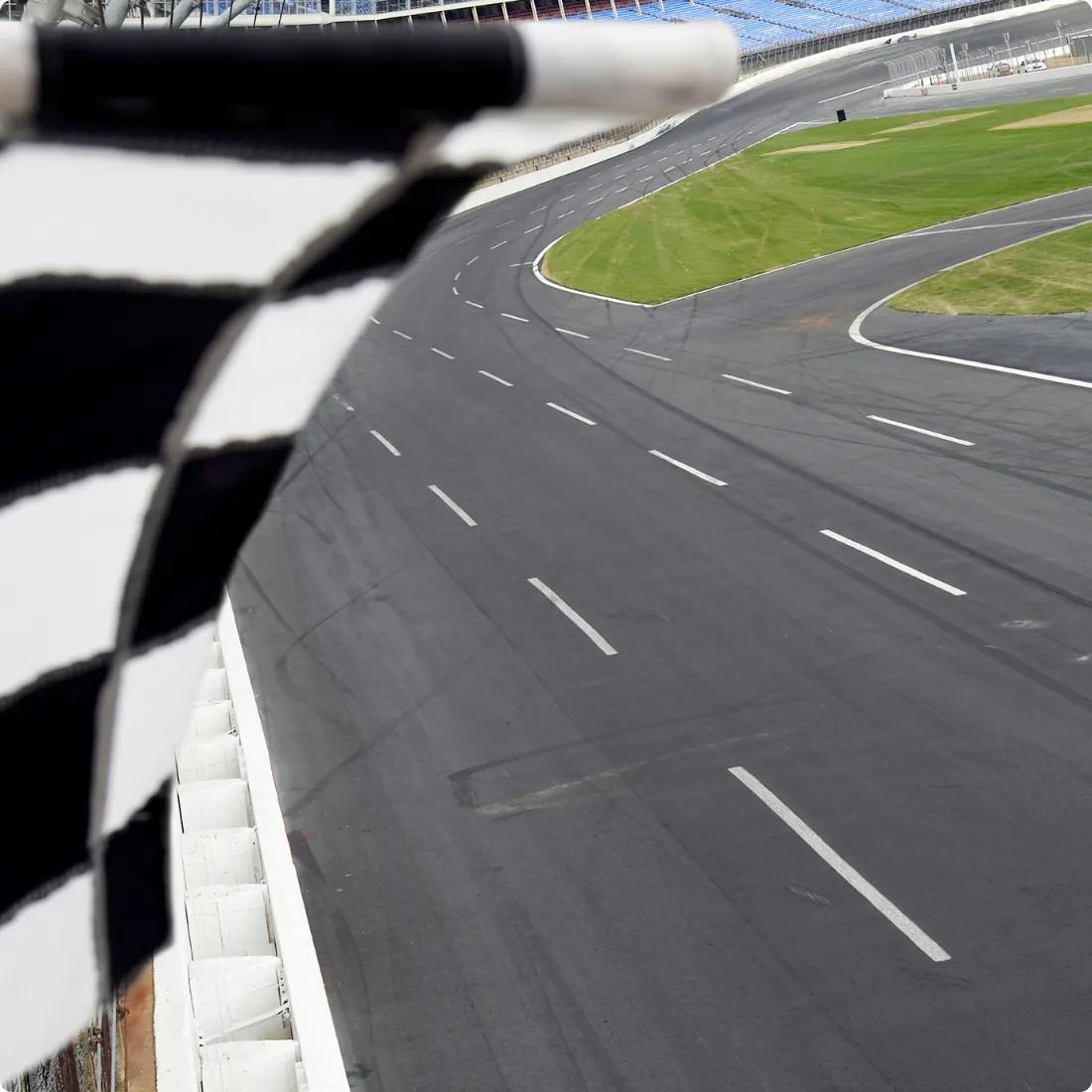 Motor Sports - Industries We Serve - Dark Horse CPAs