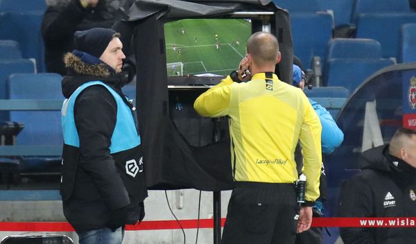 Image for VAR kontroliše sudije, ko kontroliše VAR?