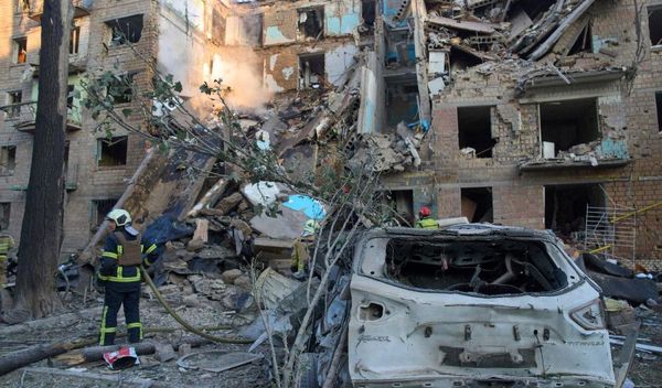 Image for Poginule četiri osobe u napadu na Kijev