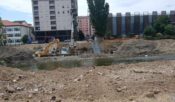 Image for Za dva mosta skoro tri miliona