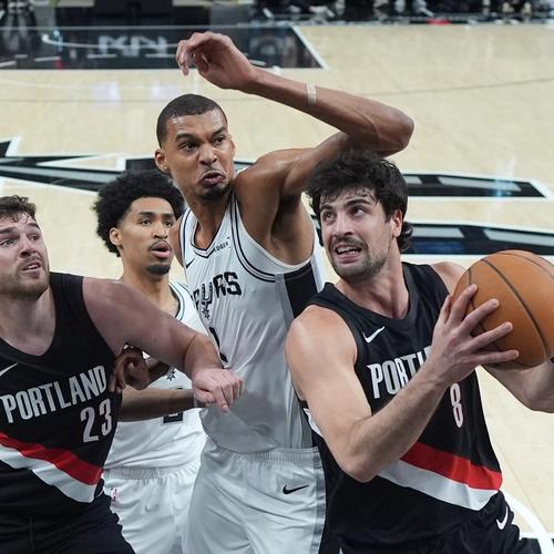 Image for Gosti bolji u drugim mečevima plej ofa