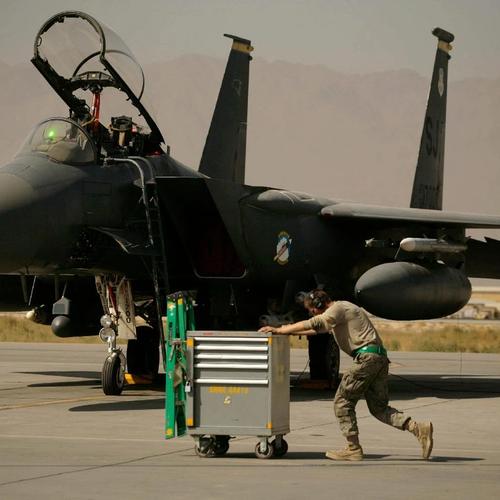 Image for Traje potraga za drugim pilotom F-15